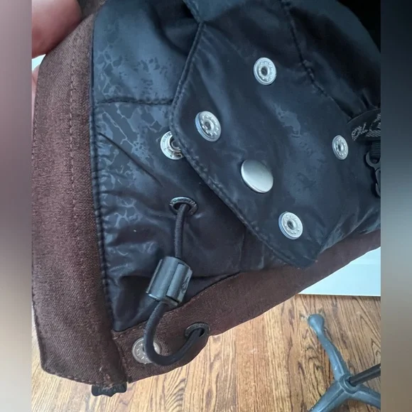 Men’s Volcom Mails Ins Jacket Near to New Condition no Flaws Brown Size Medium - Picture 9 of 14